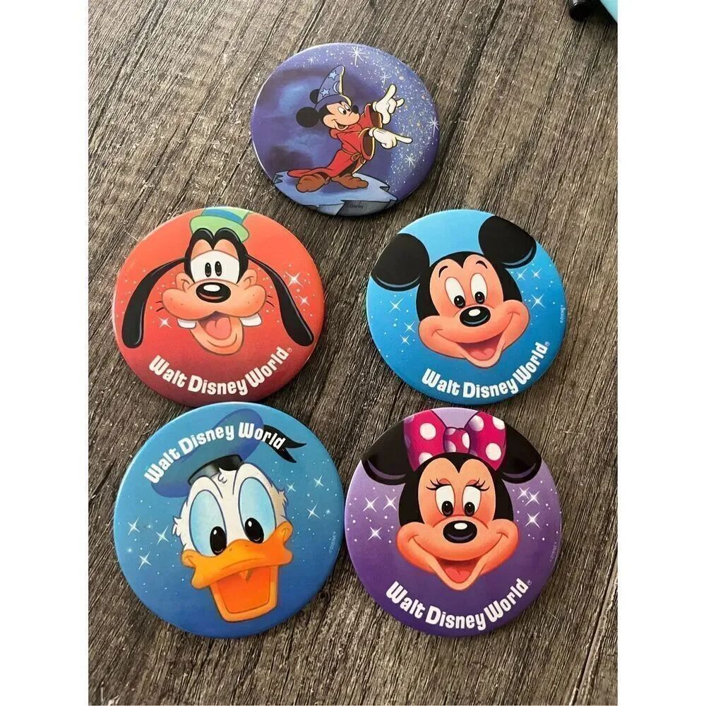 Lot of 5 1980's Walt Disney World Character Pins Mickey Minnie Goofy Donald